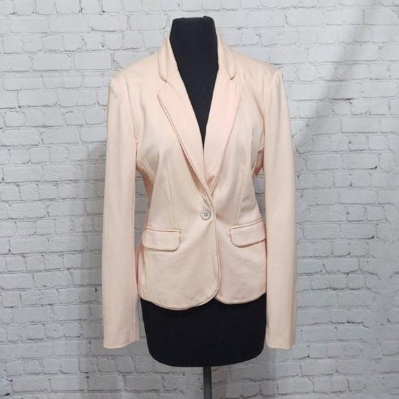 Versona Jackets & Blazers - Versona Size 12 Fully Lined Blazer